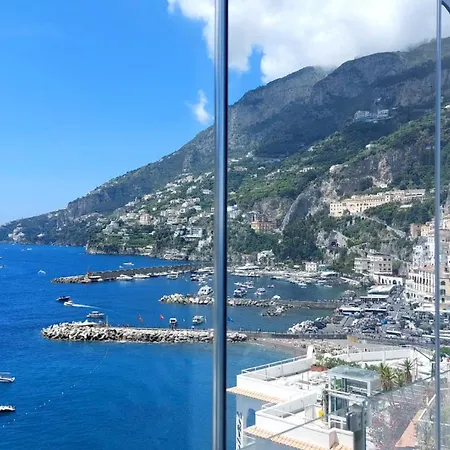 La Stanza Sul Porto Di Piccina Piccina Con Bagno Privato E Terrazzino Vista Mare 4* Amalfi
