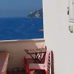 La Stanza Sul Porto Di Piccina Piccina Con Bagno Privato E Terrazzino Vista Mare
