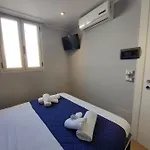 La Stanza Sul Porto Di Piccina Piccina Con Bagno Privato E Terrazzino Vista Mare