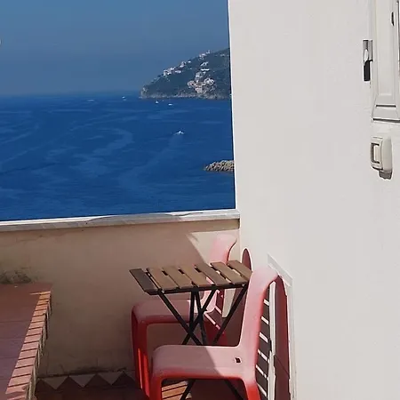 La Stanza Sul Porto Di Piccina Piccina Con Bagno Privato E Terrazzino Vista Mare