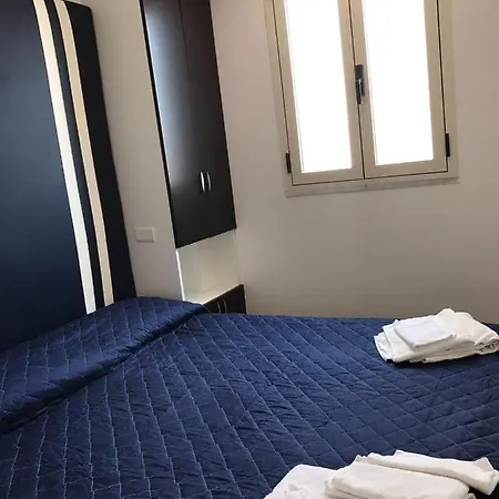 La Stanza Sul Porto Di Piccina Piccina Con Bagno Privato E Terrazzino Vista Mare Pensión 4*